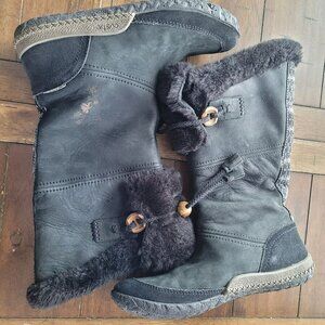 Cushe Cabin Fever Black Leather Boots size 6